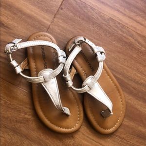 Tucket + Tate sandal